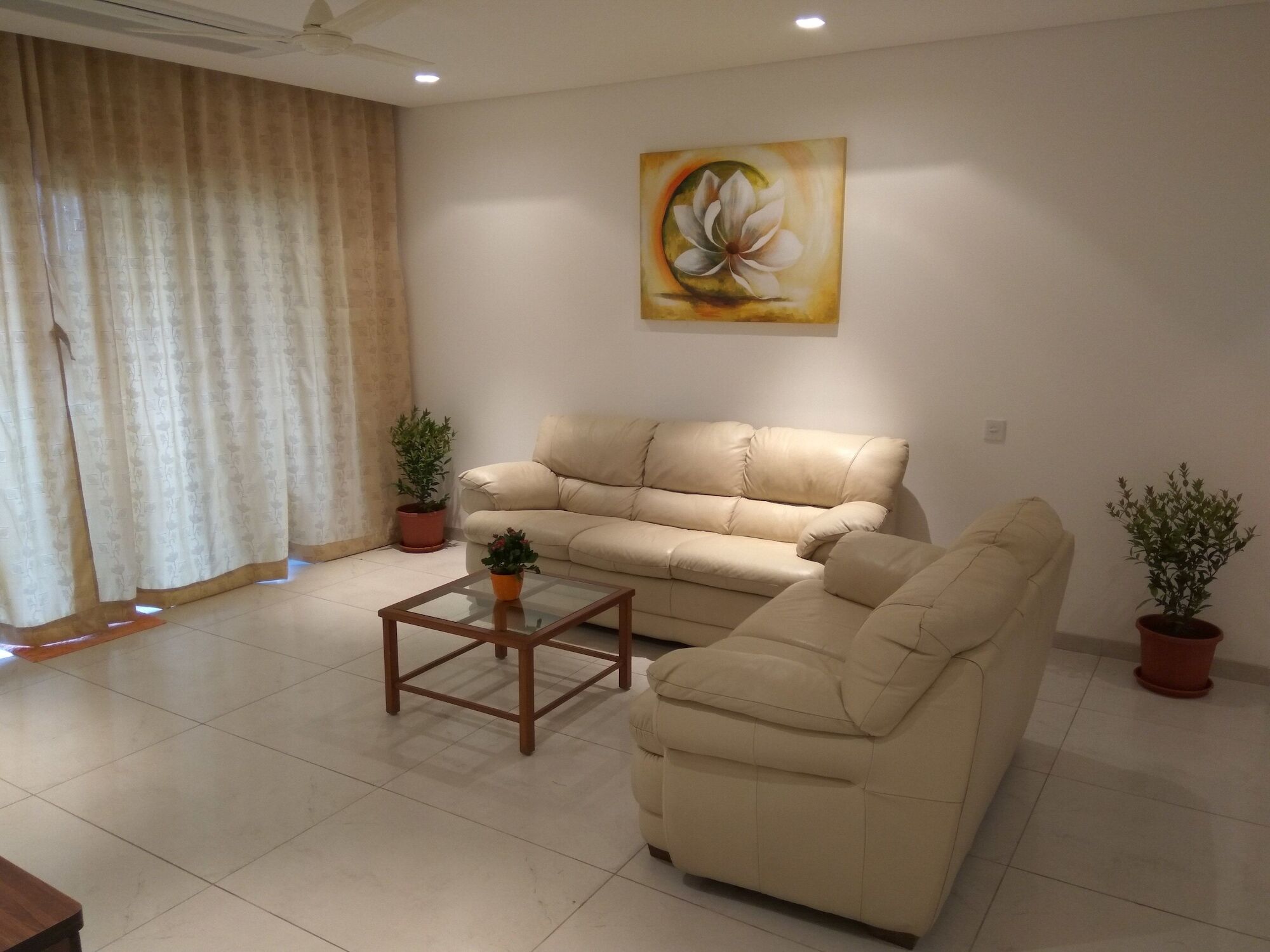 Advantage 2u Hospitality Management Pvt.ltd Apartment